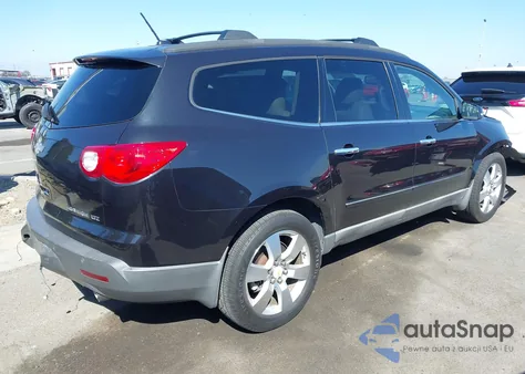 2010 Chevrolet Traverse Ltz из США, поврежденный, VIN 1GNLVHED7AS103678
